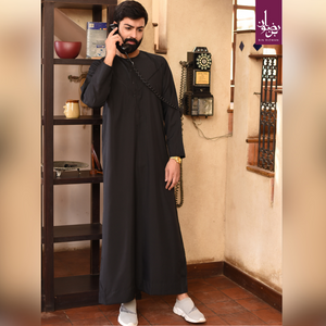 Black Emarati Thobe