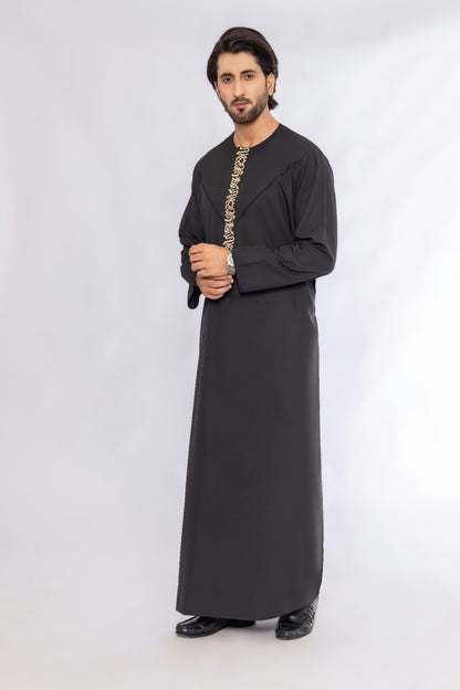 Black Embroidery Emirati Thobe